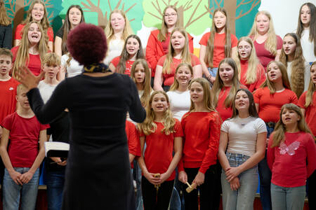 047_revija otroških zborov I.dan 26